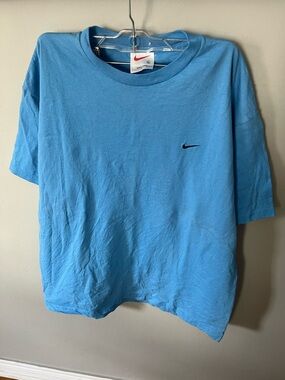 NWOT Nike Men’s Sky Blue T shirt Large